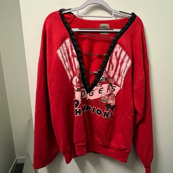 LF Vintage UW-Madison Badgers Sweatshirt - Picture 1 of 2